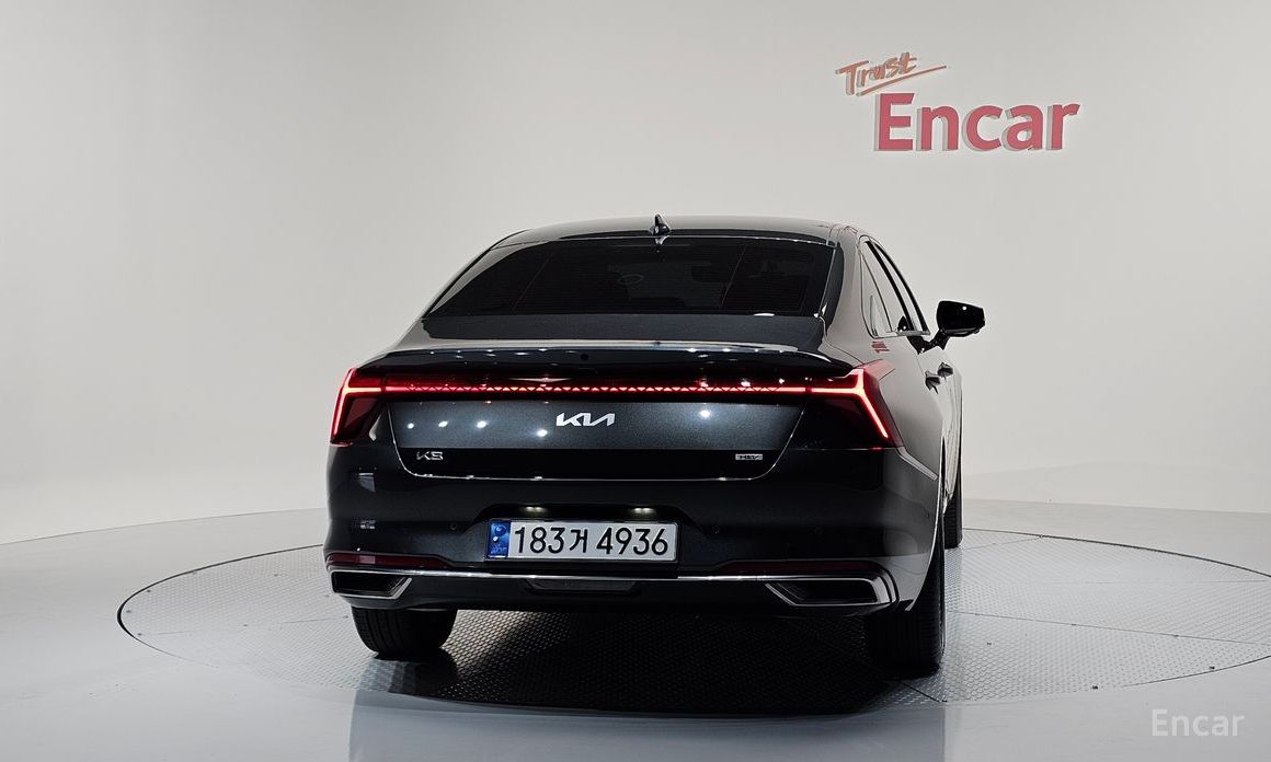  Kia K8