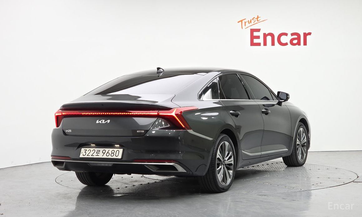  Kia K8