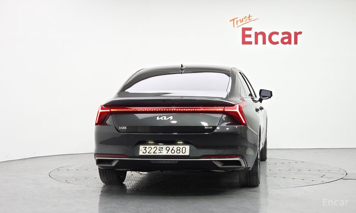  Kia K8