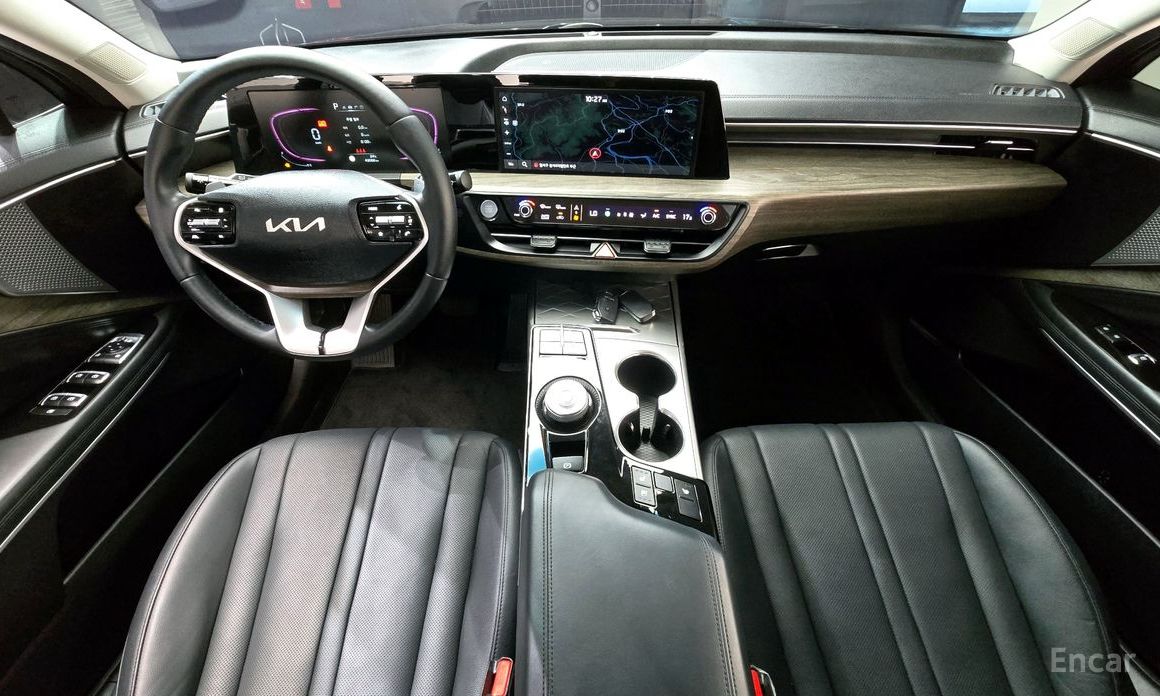  Kia K8