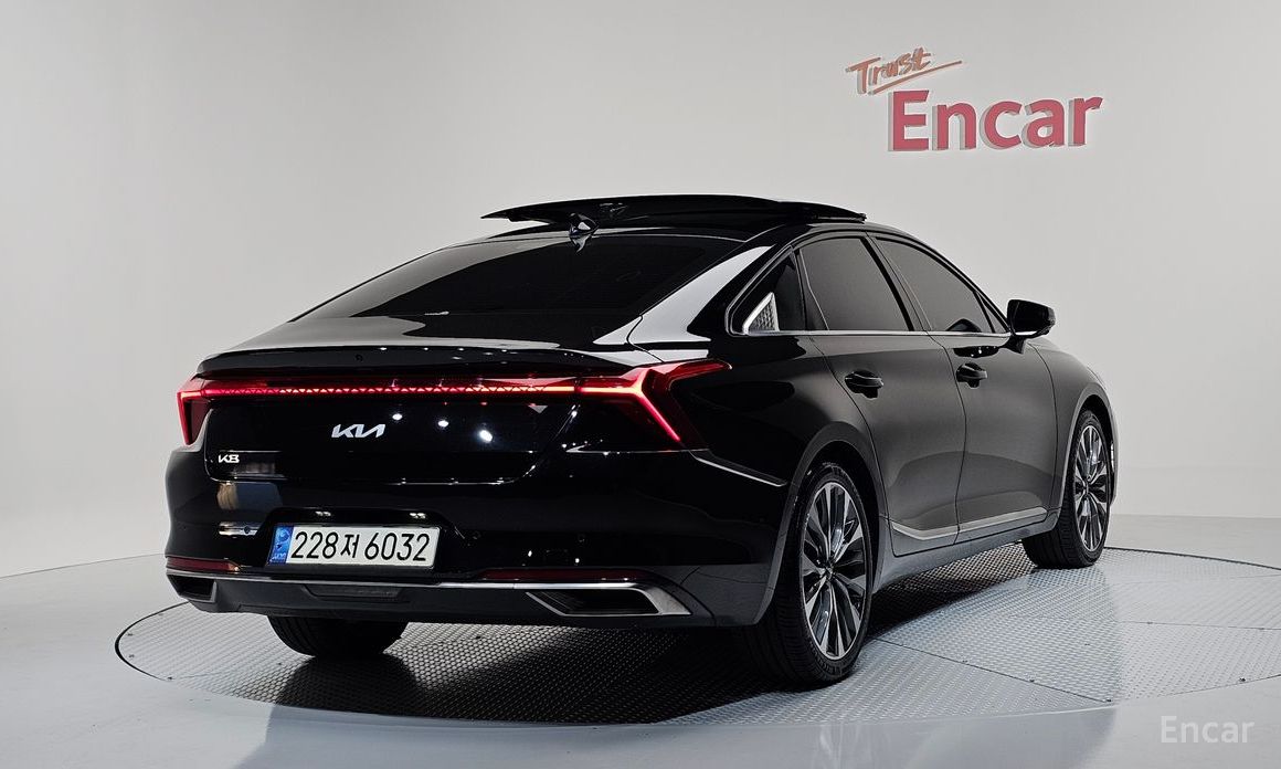  Kia K8