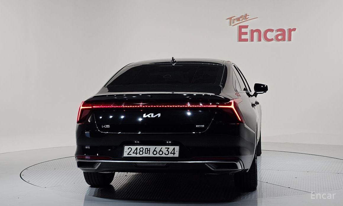  Kia K8