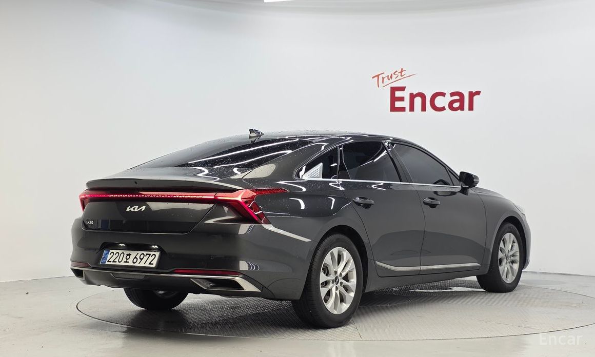  Kia K8