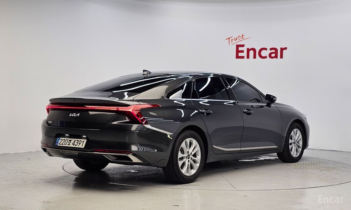  Kia K8