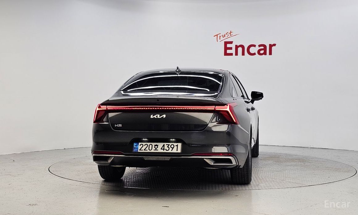  Kia K8