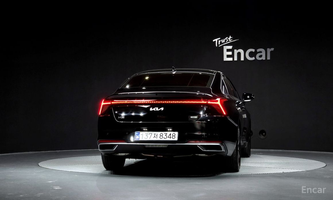  Kia K8