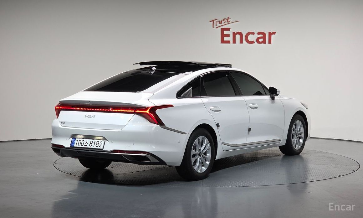  Kia K8