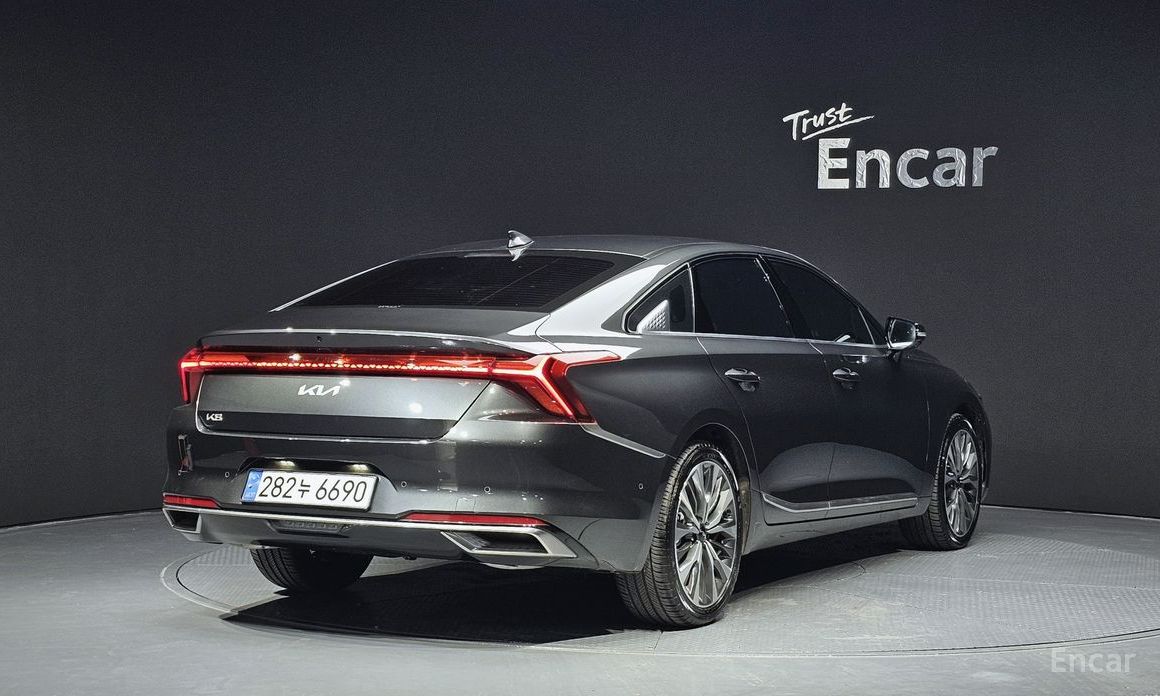  Kia K8