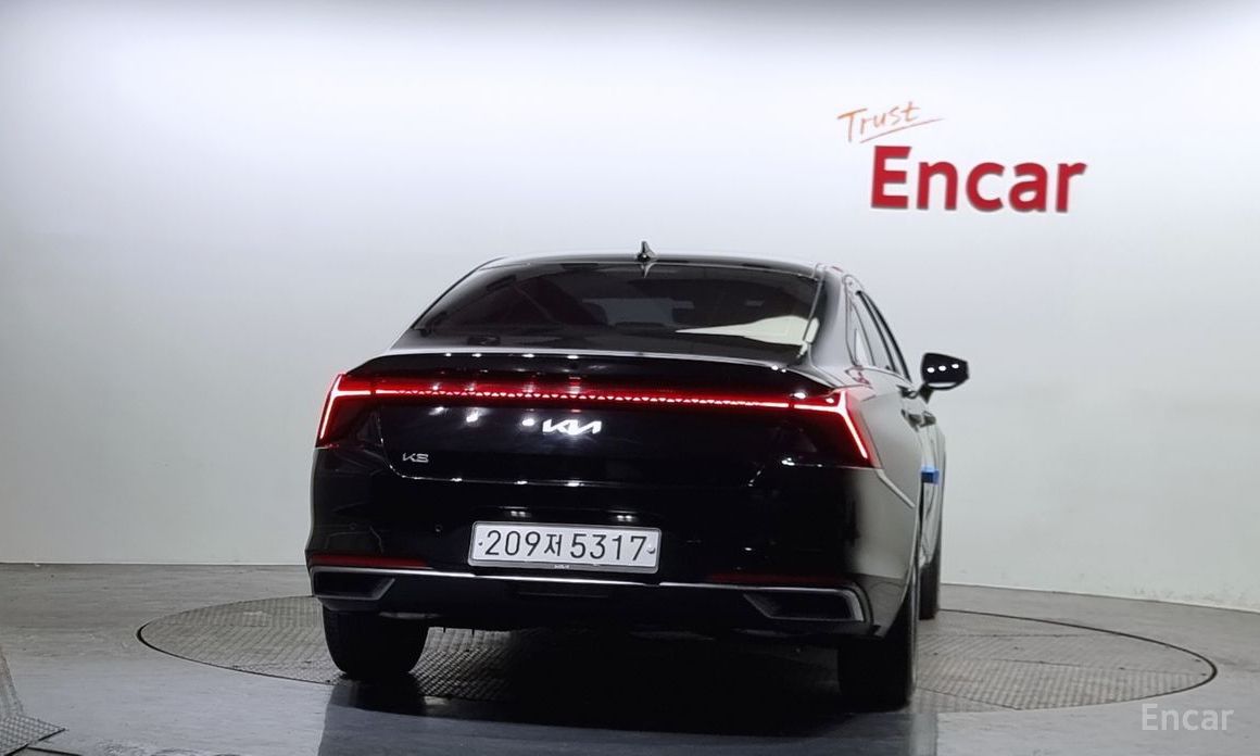  Kia K8