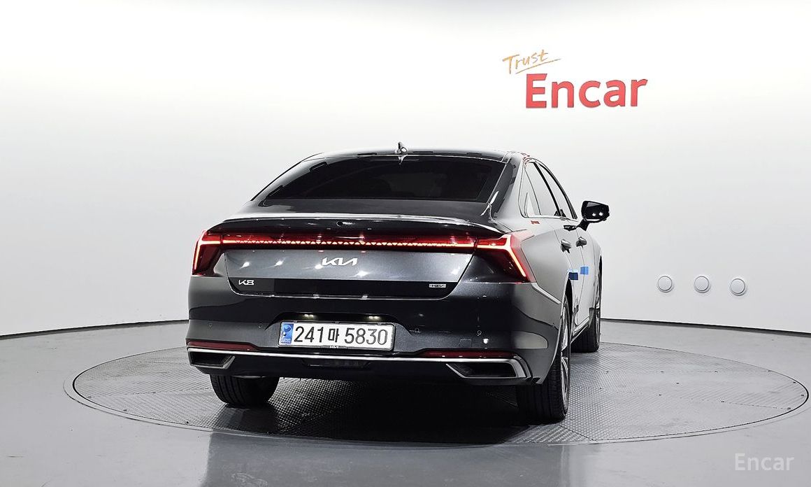  Kia K8