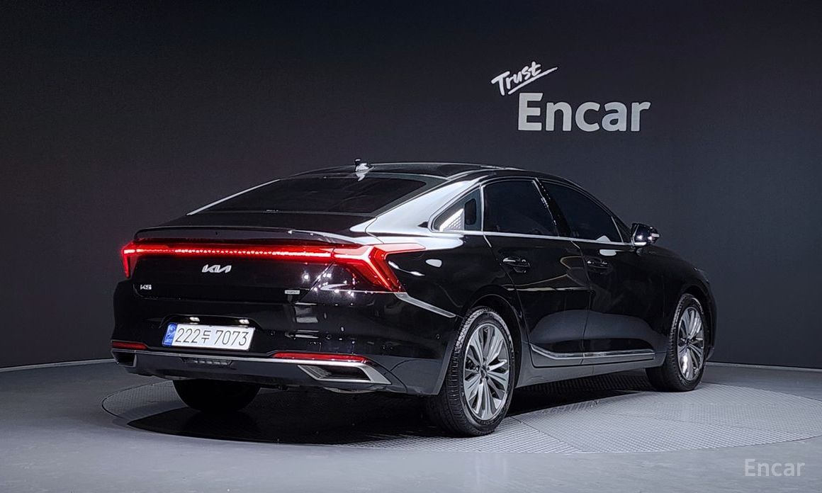  Kia K8