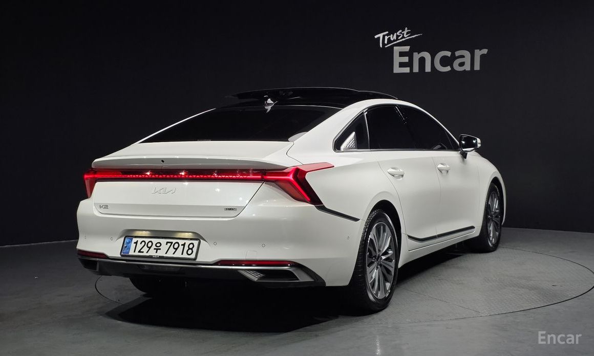  Kia K8