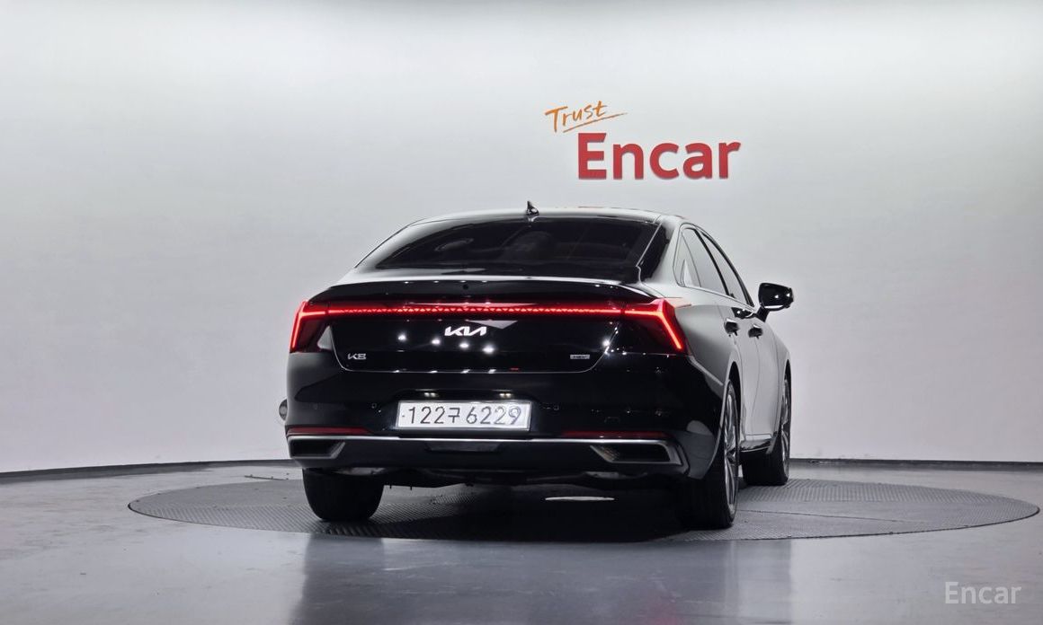  Kia K8