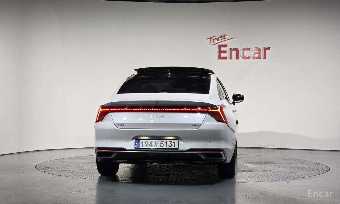  Kia K8
