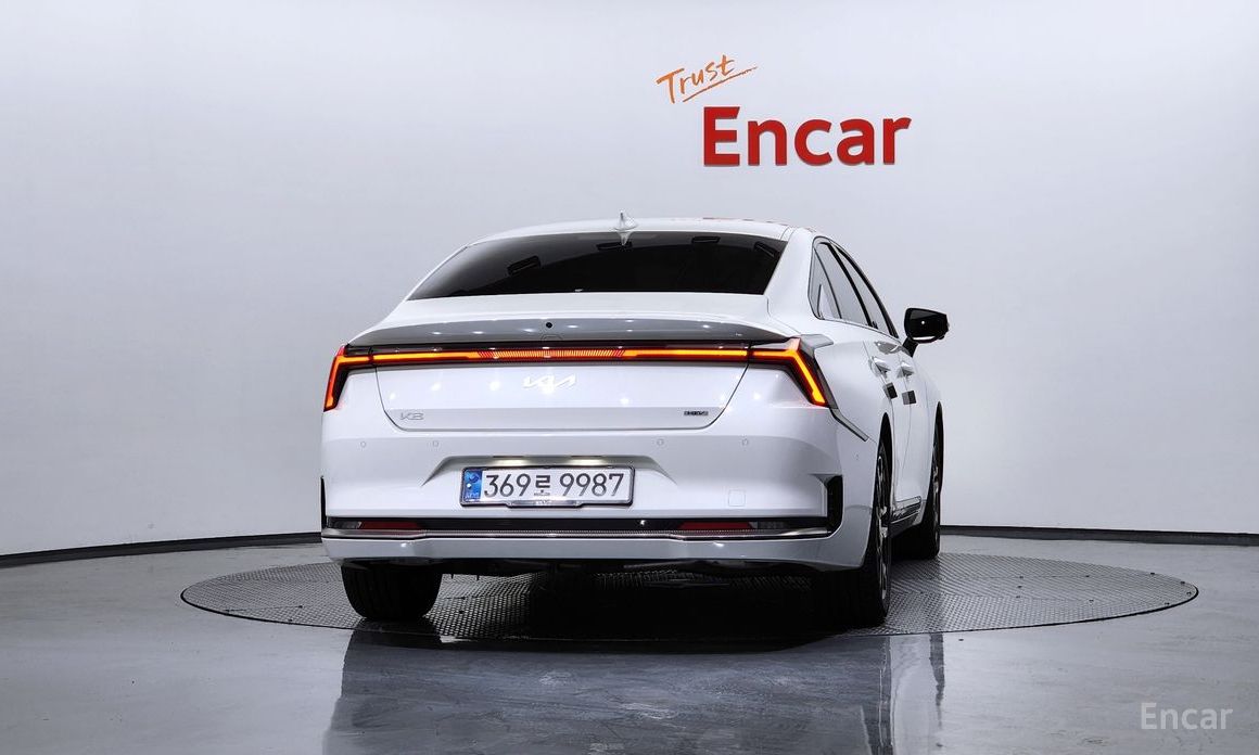  Kia K8