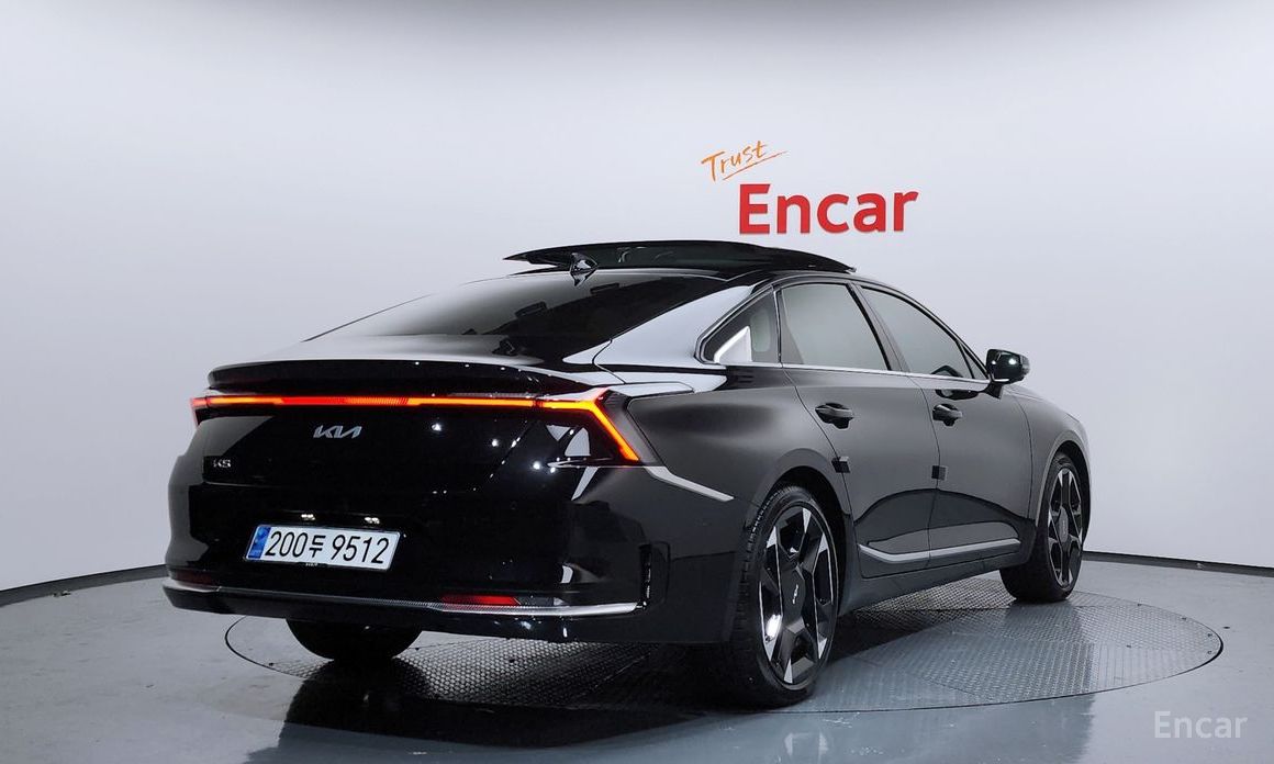  Kia K8