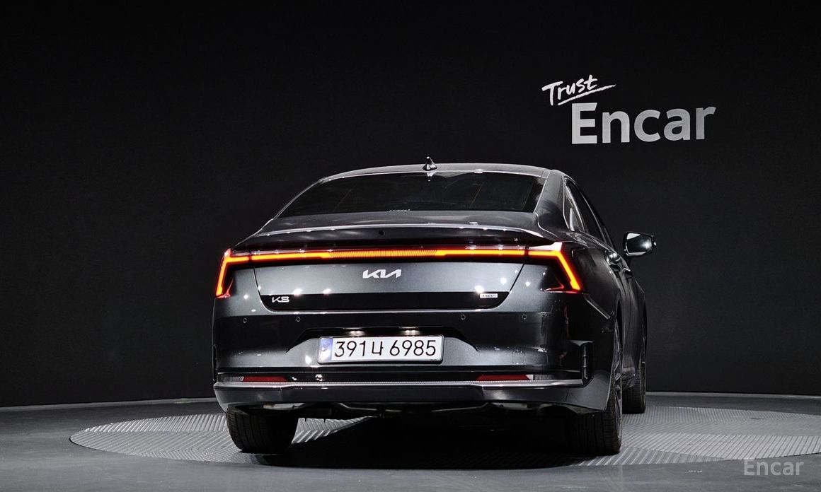  Kia K8