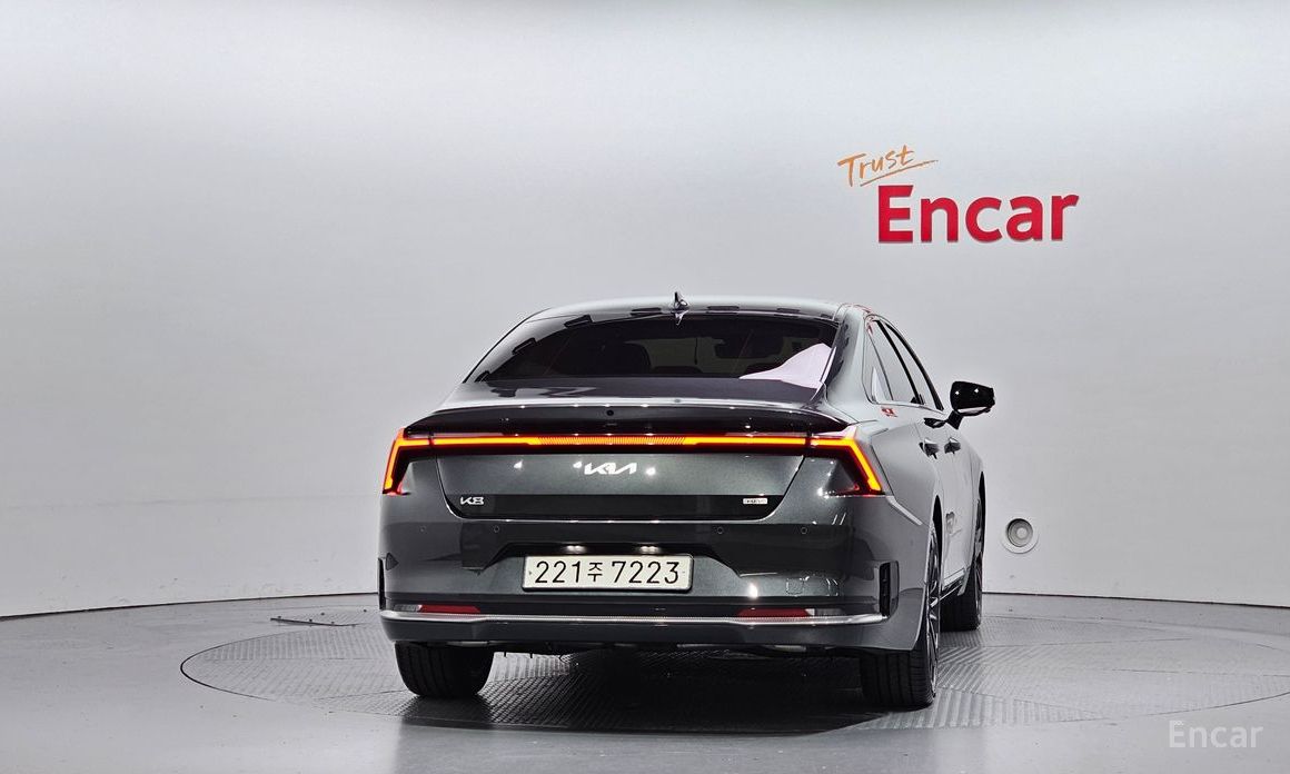  Kia K8
