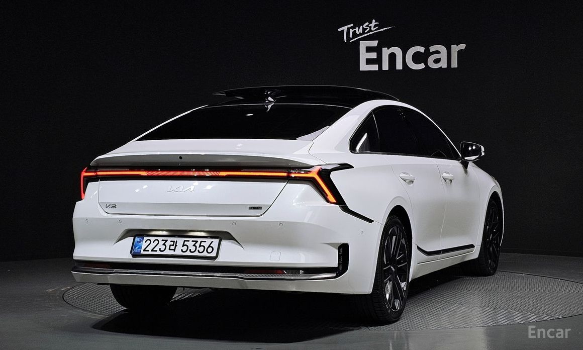  Kia K8
