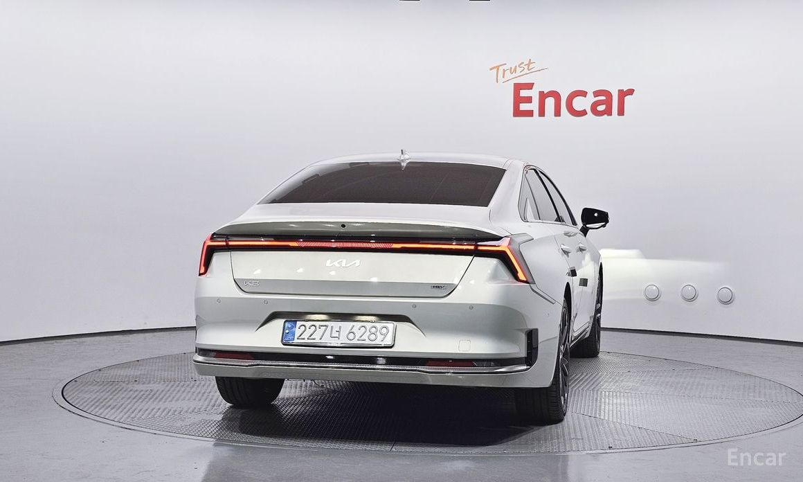  Kia K8
