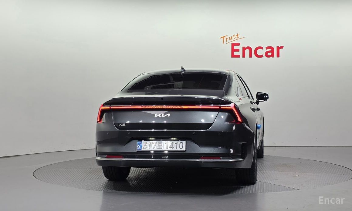  Kia K8