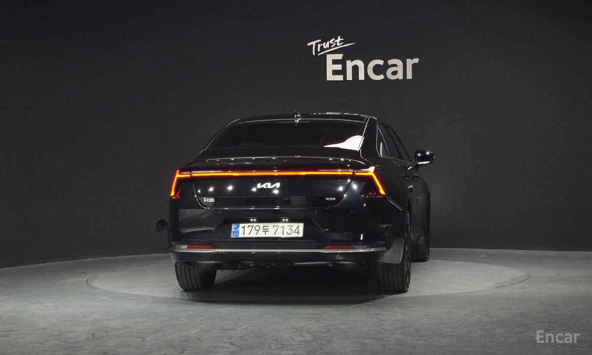  Kia K8