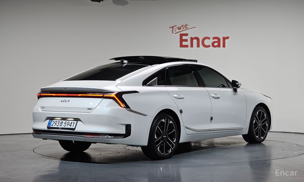  Kia K8