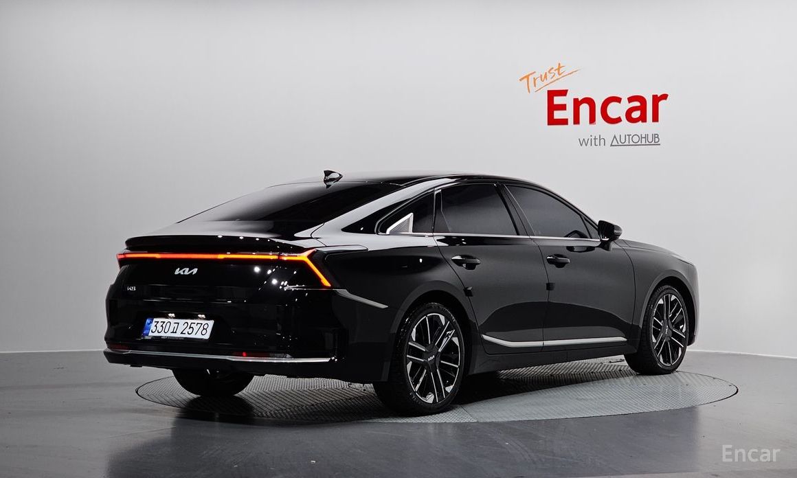  Kia K8