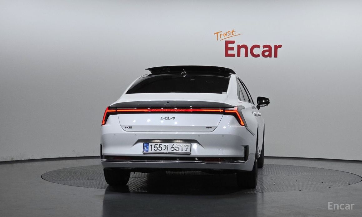  Kia K8