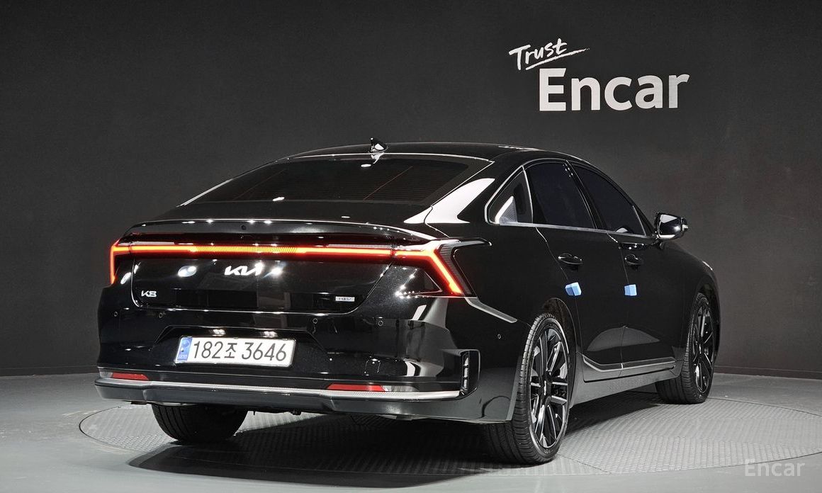  Kia K8