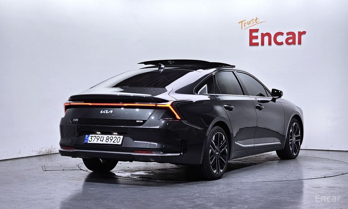  Kia K8