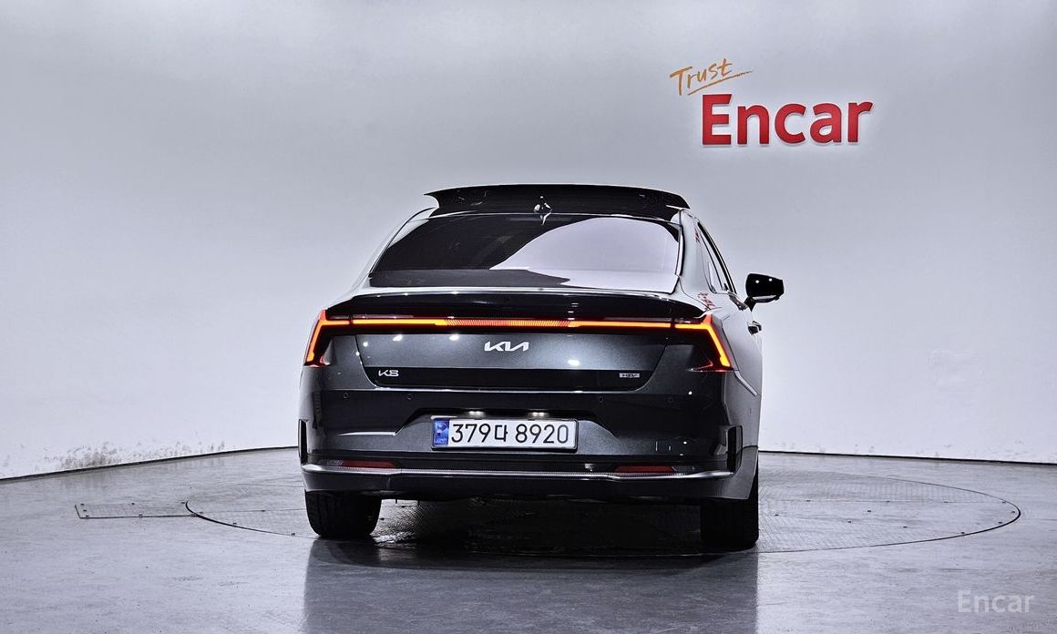  Kia K8
