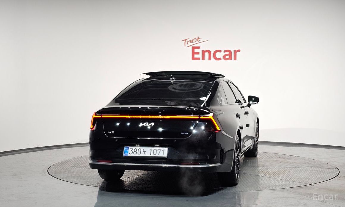  Kia K8