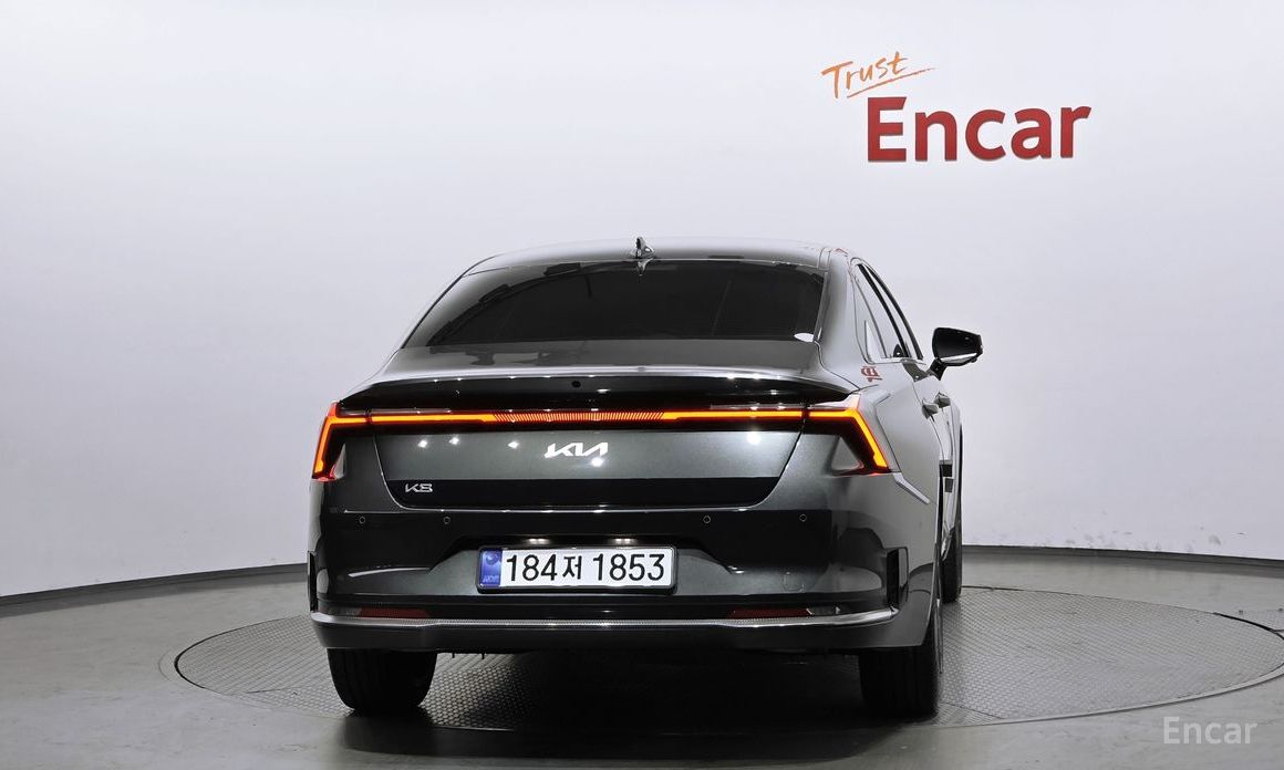  Kia K8