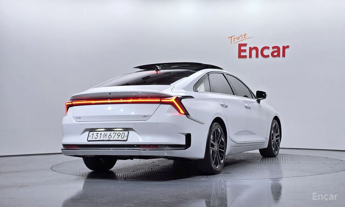  Kia K8