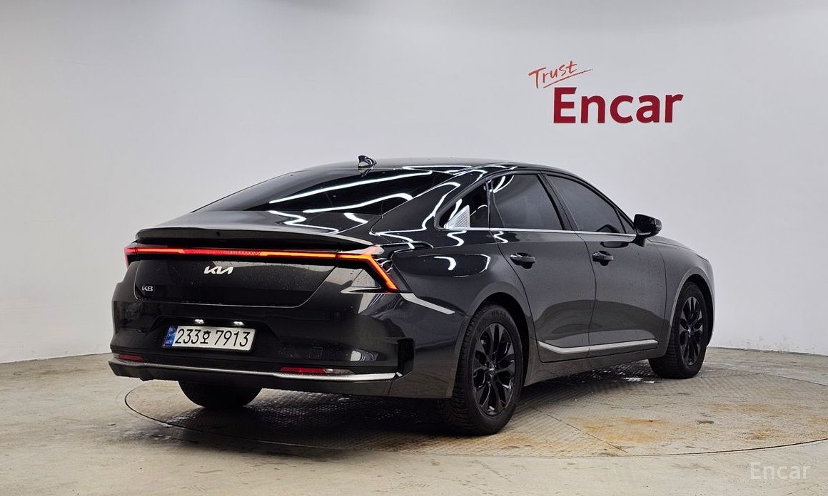  Kia K8