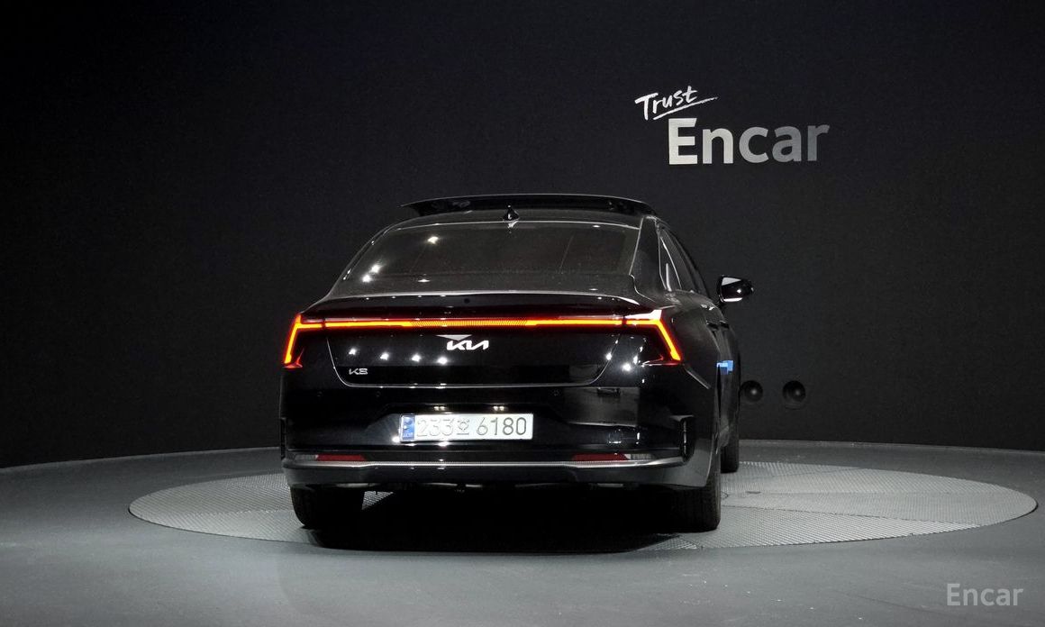  Kia K8