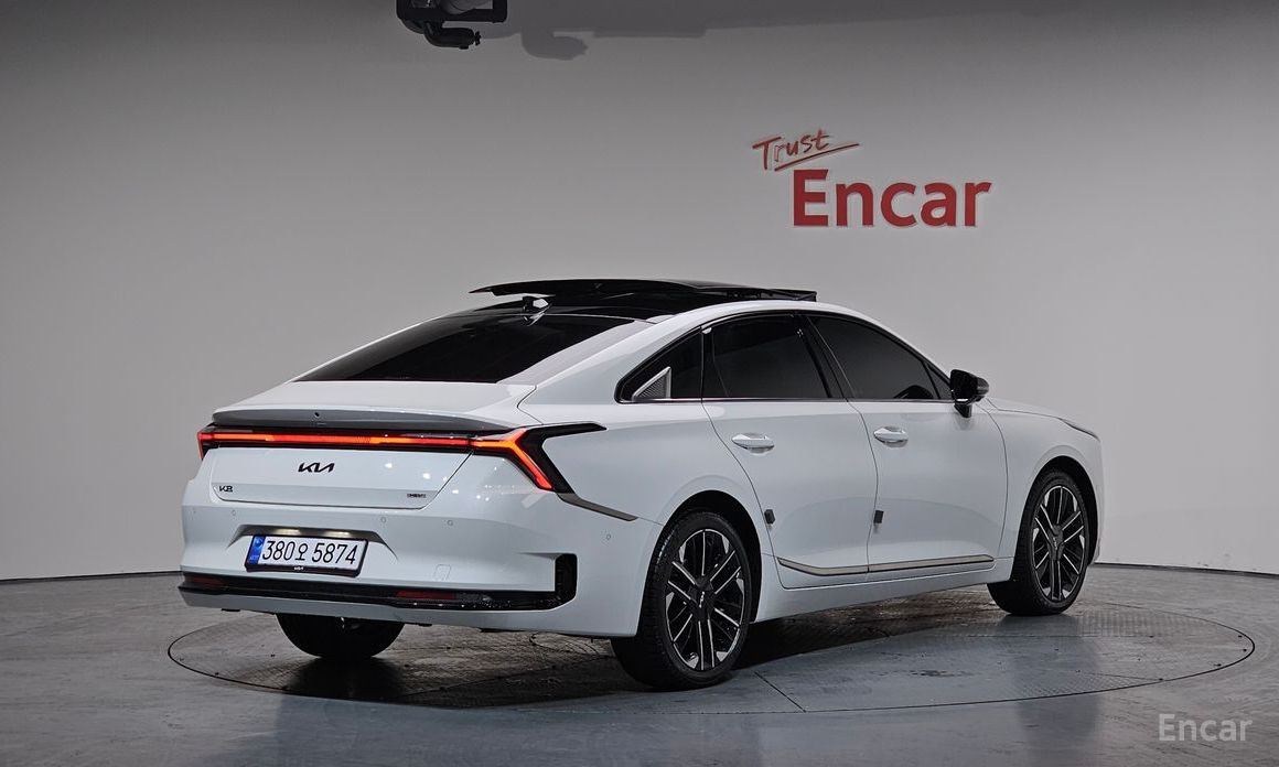  Kia K8