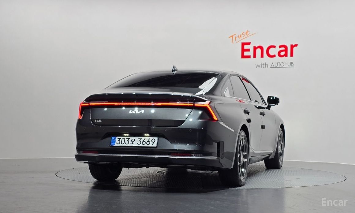  Kia K8