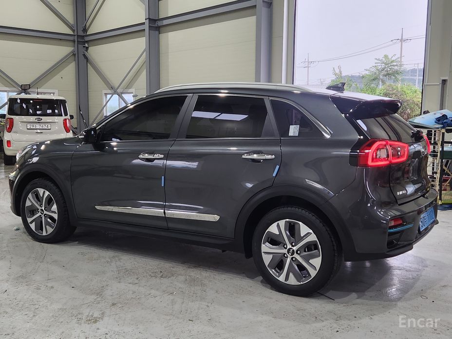  Kia Niro