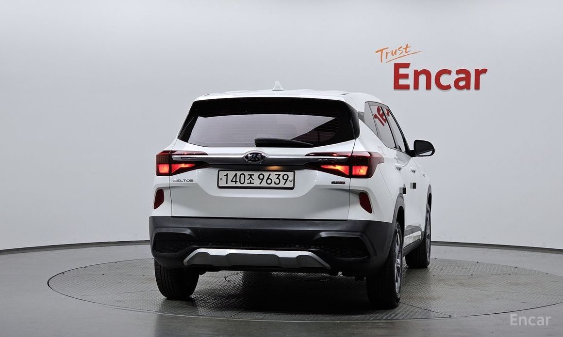  Kia Seltos