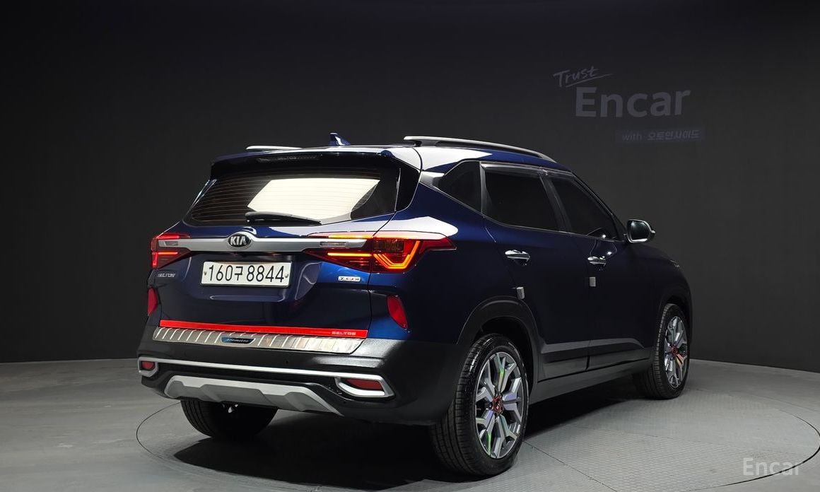  Kia Seltos