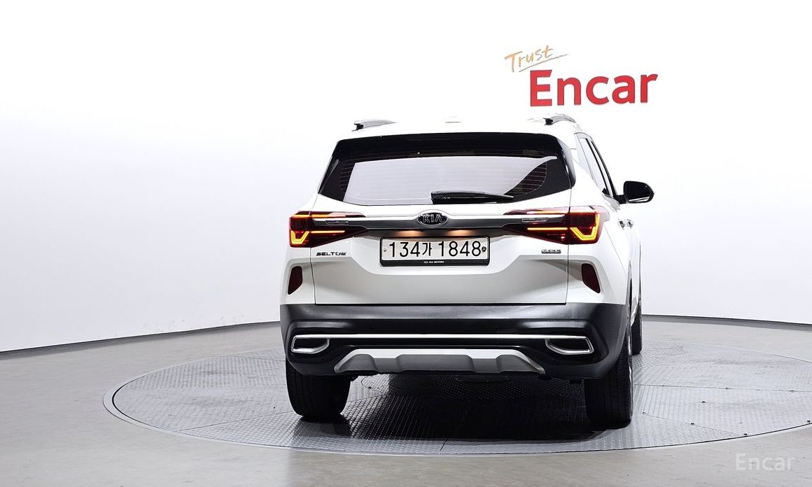  Kia Seltos