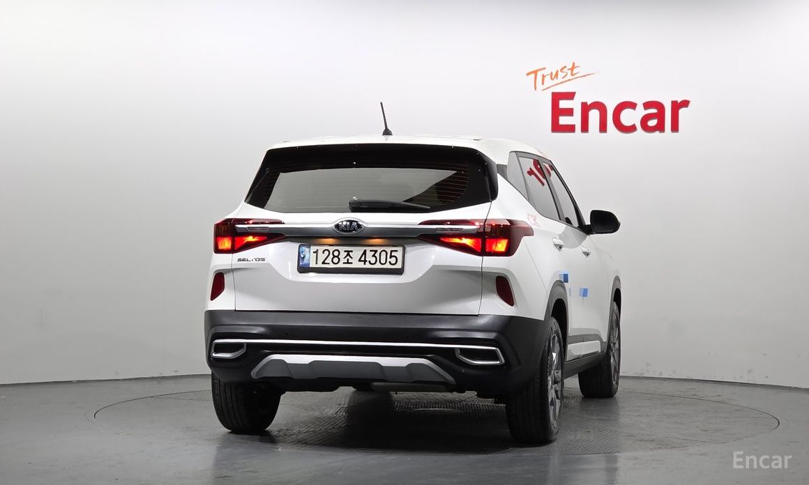  Kia Seltos