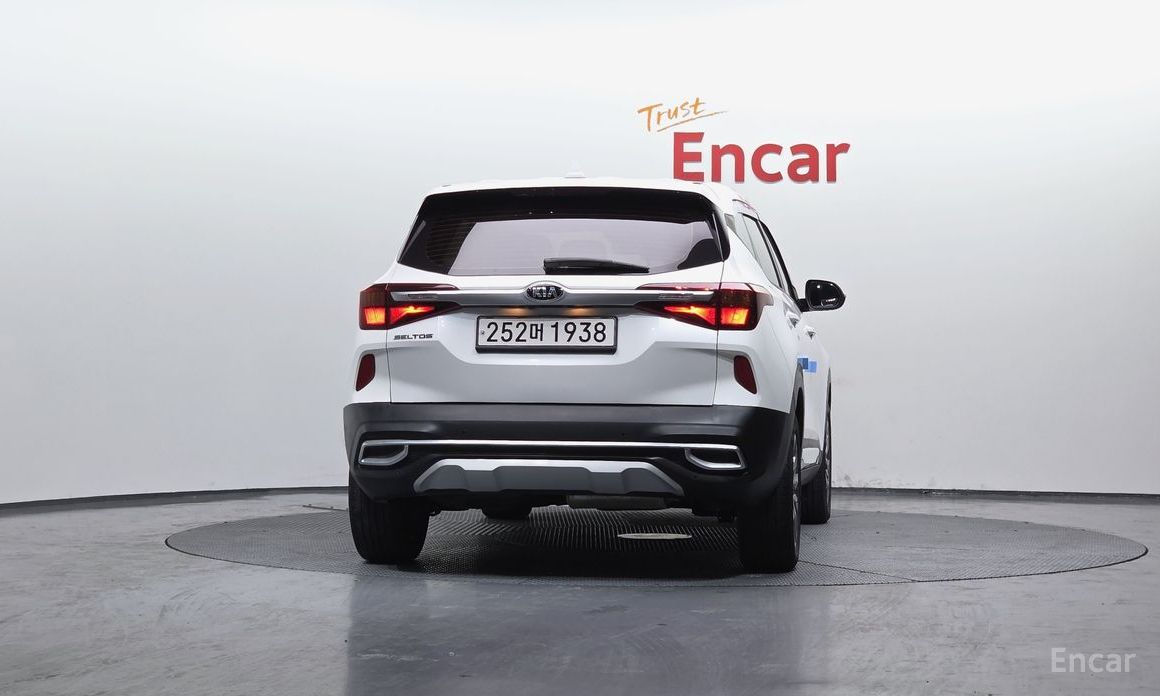  Kia Seltos
