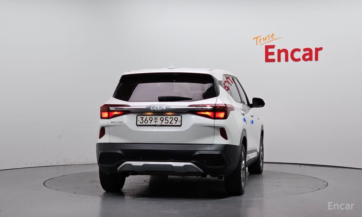  Kia Seltos
