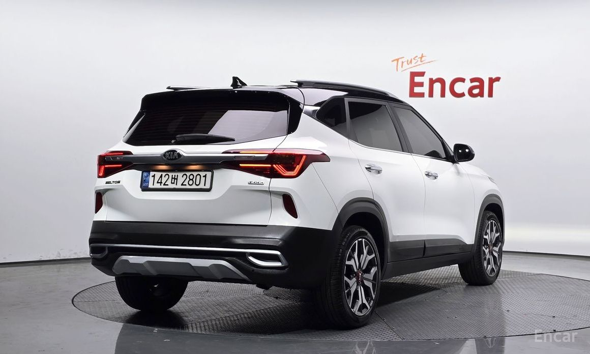  Kia Seltos