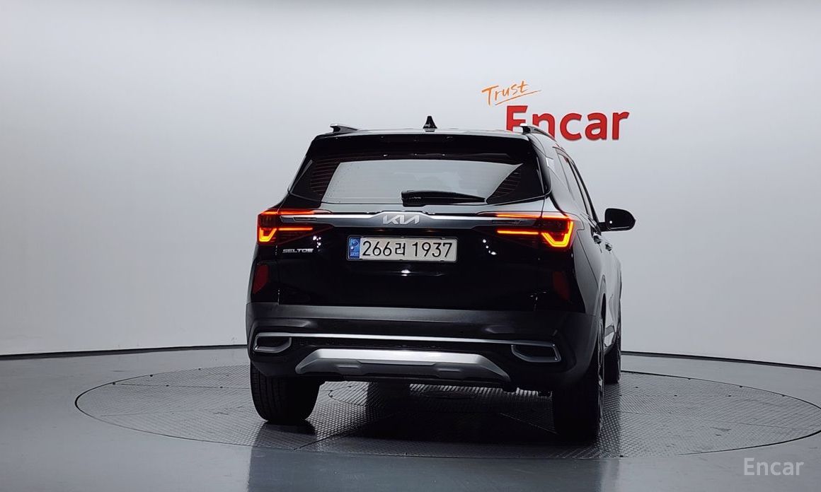  Kia Seltos