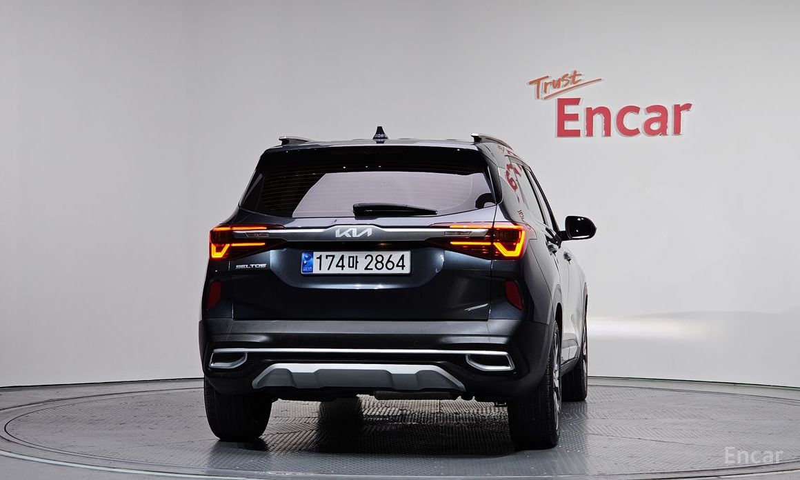  Kia Seltos