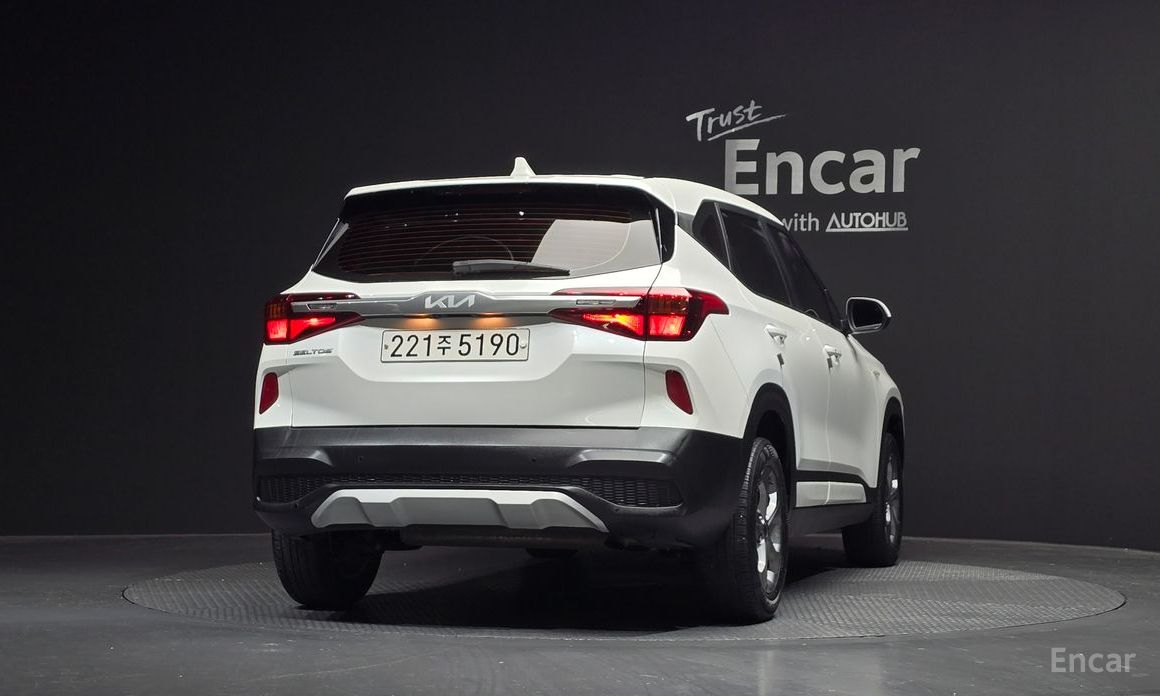  Kia Seltos